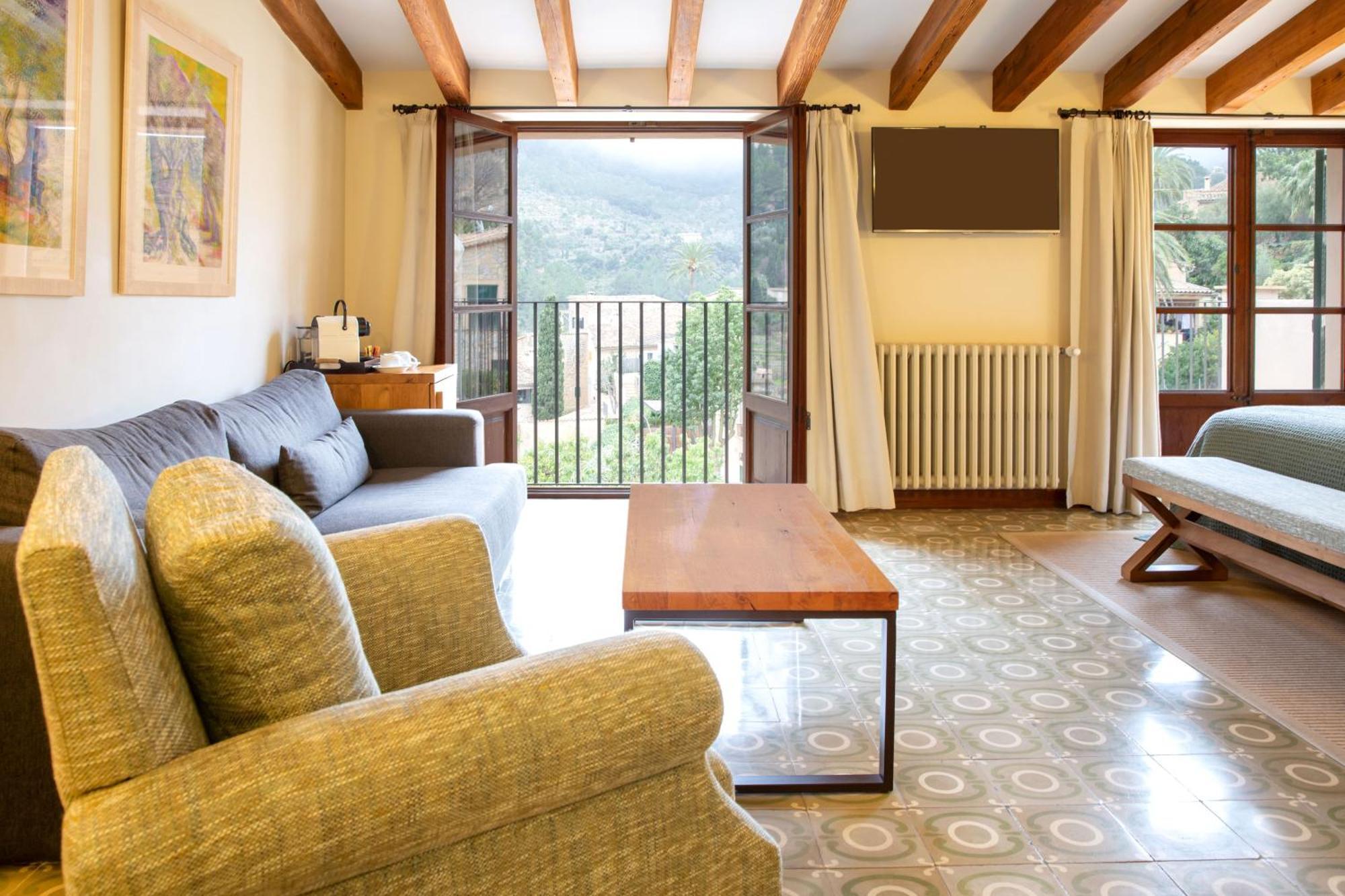 Hotel Y Apartamentos Des Puig ディヤ エクステリア 写真