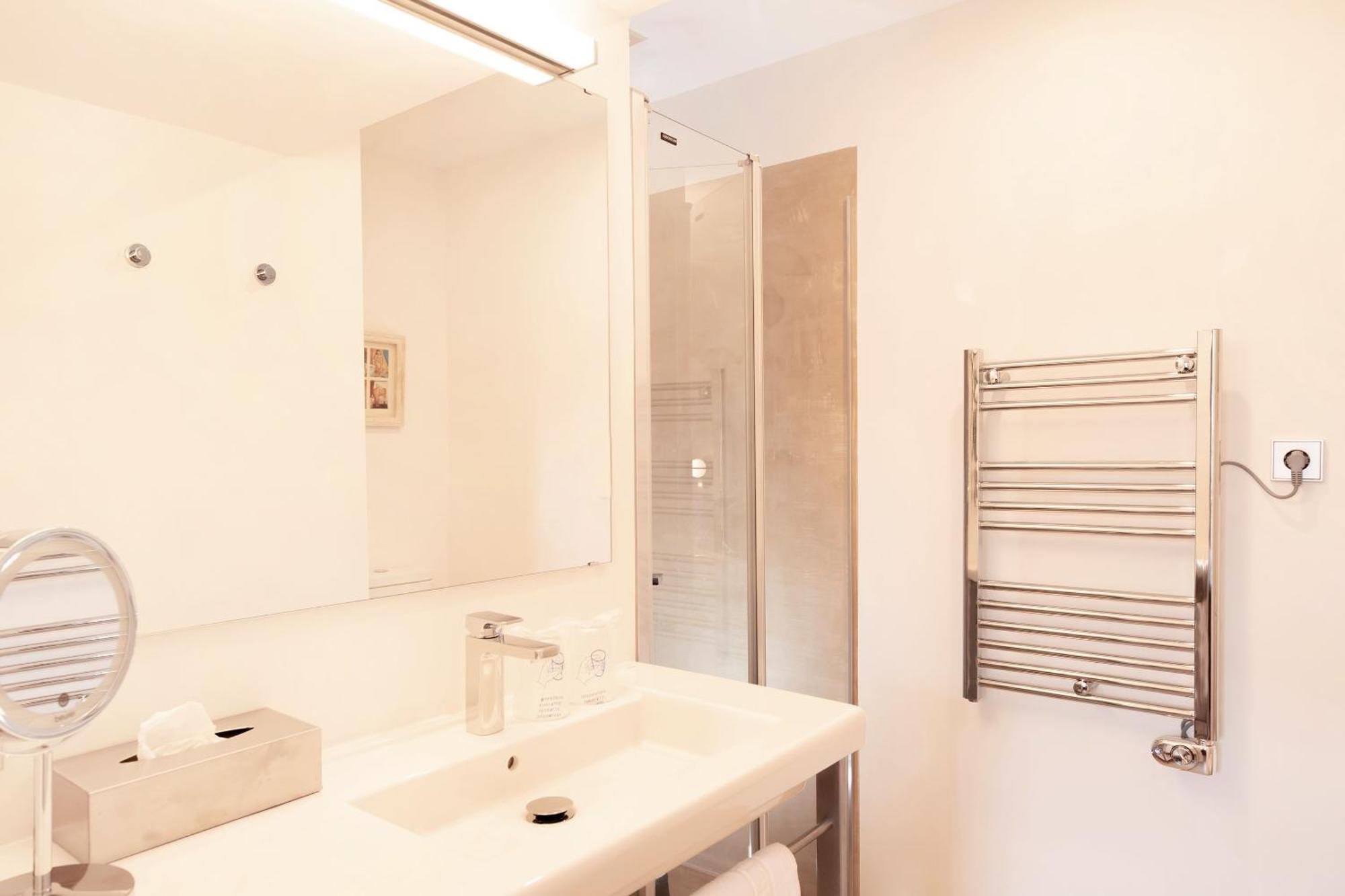 Hotel Y Apartamentos Des Puig ディヤ エクステリア 写真